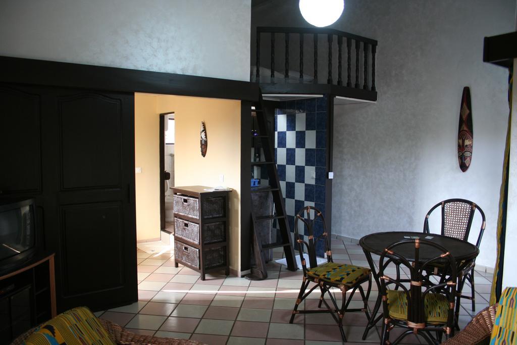 Hotel Napoleon Lagune Ломе Экстерьер фото